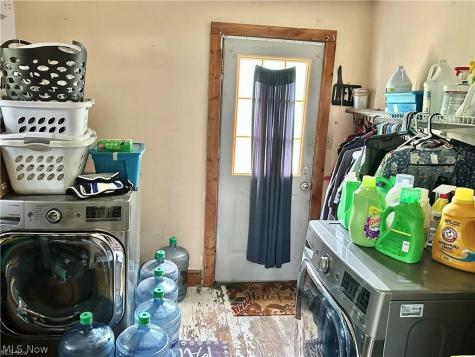 8026 Elm Street Garrettsville OH 44231