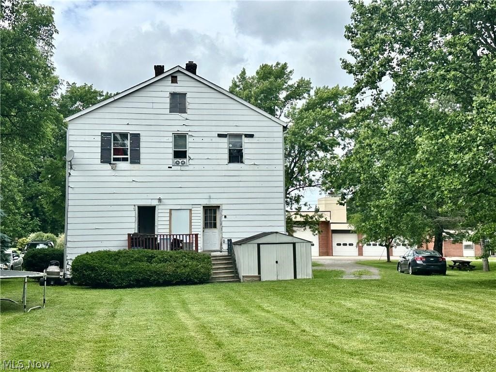 8026 Elm Street Garrettsville OH 44231