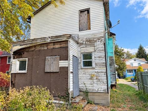 4146 E 106th Street Cleveland OH 44105
