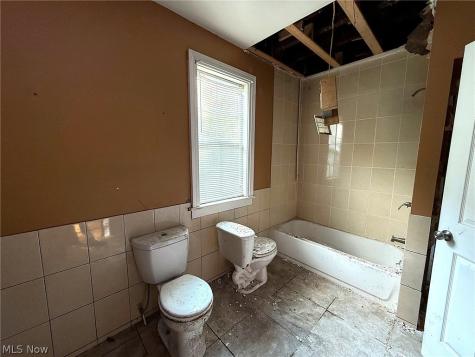 4146 E 106th Street Cleveland OH 44105