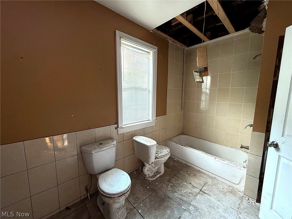 4146 E 106th Street Cleveland OH 44105