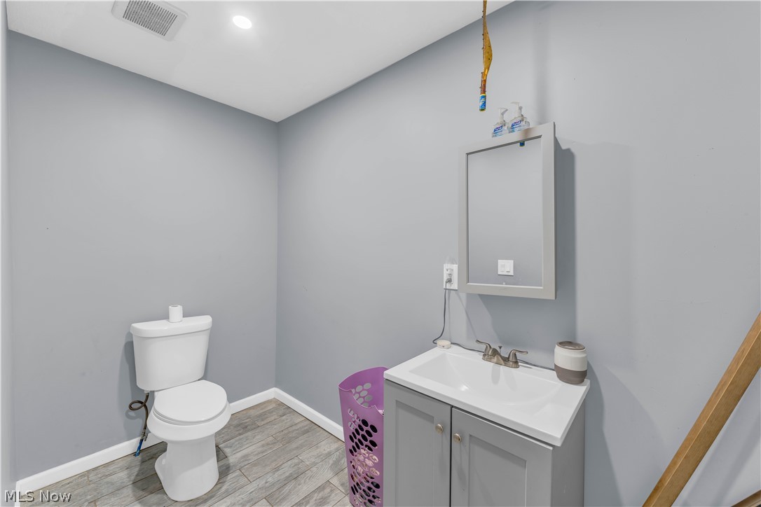 9907 Denison Avenue Cleveland OH 44102