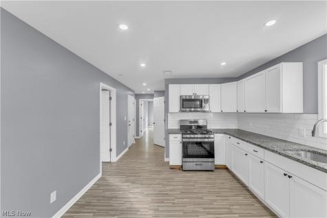 9907 Denison Avenue Cleveland OH 44102