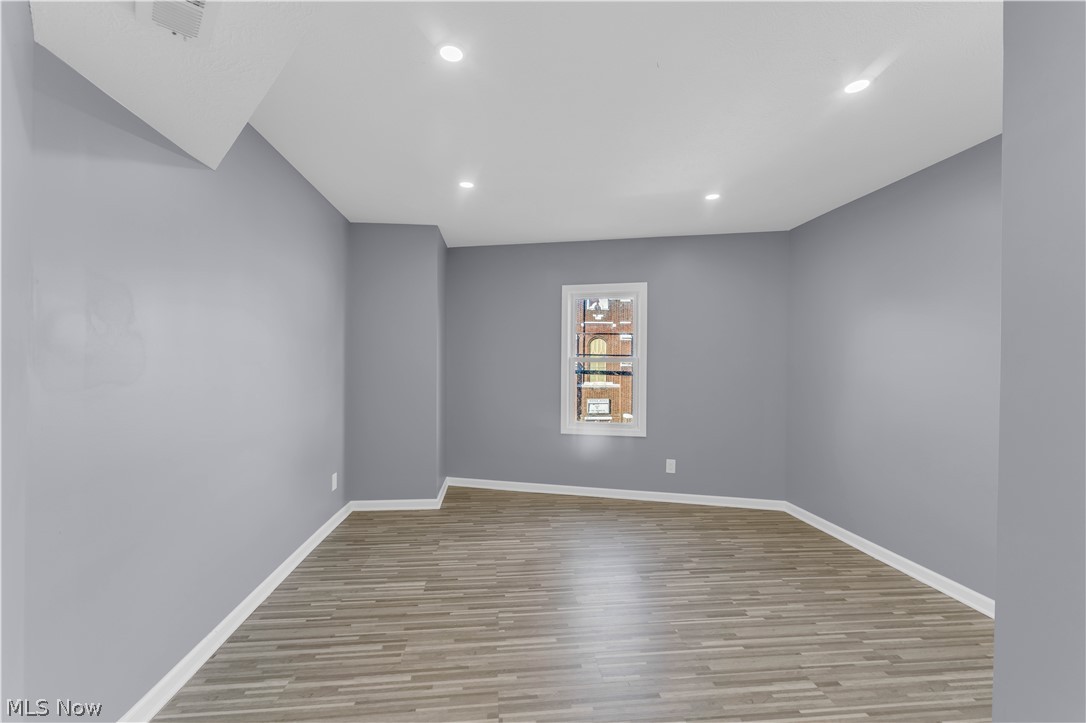 9907 Denison Avenue Cleveland OH 44102