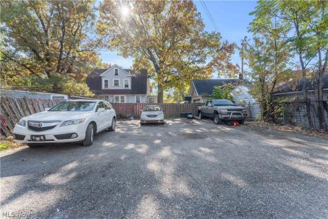 9907 Denison Avenue Cleveland OH 44102