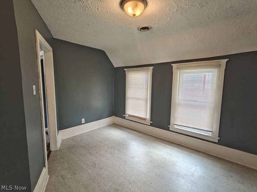 18402 Melville Road Cleveland OH 44110