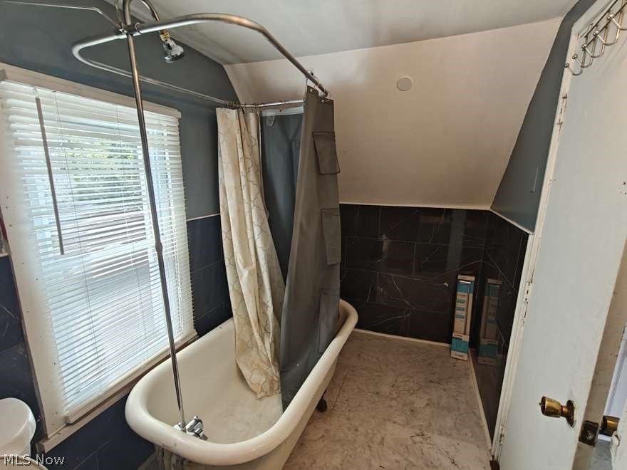 18402 Melville Road Cleveland OH 44110