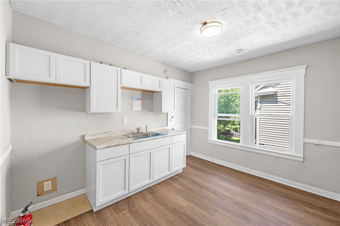 2216 E 82nd Street Cleveland OH 44103