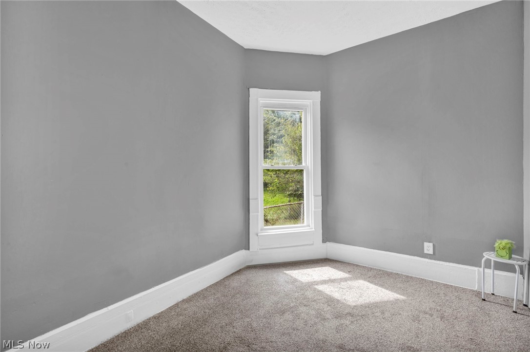 1352 Giddings Avenue Cleveland OH 44103