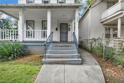 1352 Giddings Avenue Cleveland OH 44103