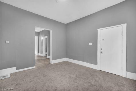 1352 Giddings Avenue Cleveland OH 44103