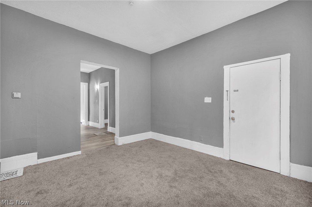 1352 Giddings Avenue Cleveland OH 44103