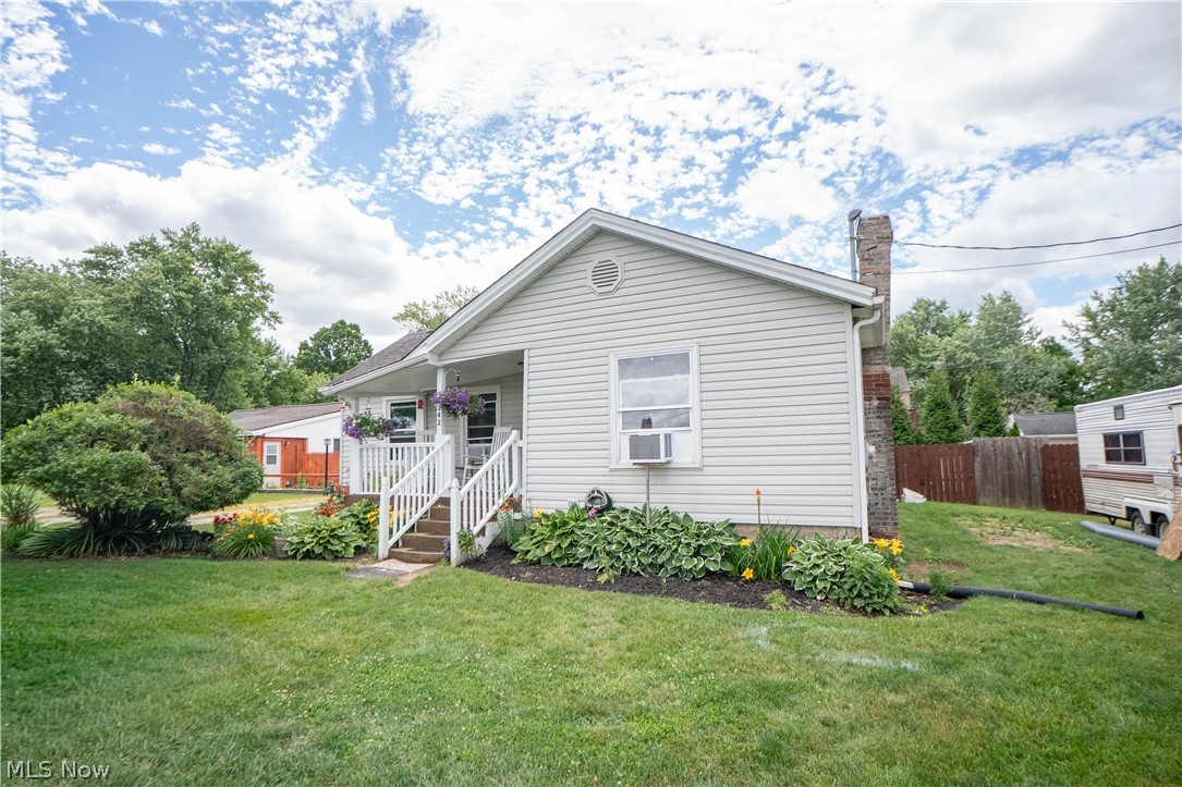 8242-8244 Navarre Road SW Massillon OH 44646