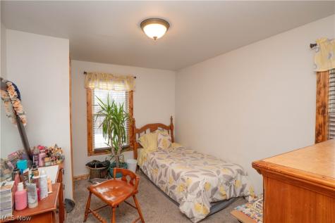 8242-8244 Navarre Road SW Massillon OH 44646