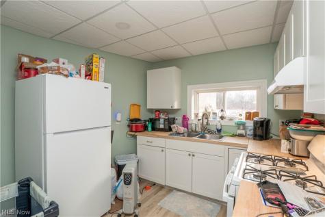 8242-8244 Navarre Road SW Massillon OH 44646
