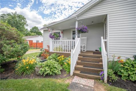 8242-8244 Navarre Road SW Massillon OH 44646