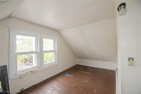2897 E 111th Street Cleveland OH 44104