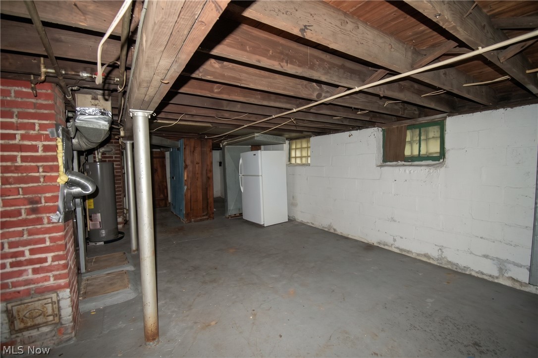 2897 E 111th Street Cleveland OH 44104