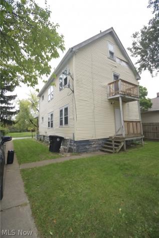 2897 E 111th Street Cleveland OH 44104