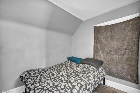 3438 W 98th Street Cleveland OH 44102