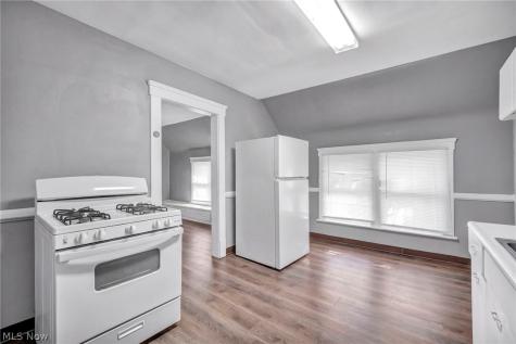 3438 W 98th Street Cleveland OH 44102