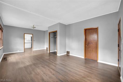 3438 W 98th Street Cleveland OH 44102