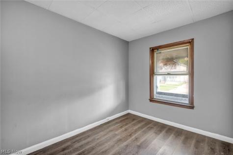 3438 W 98th Street Cleveland OH 44102