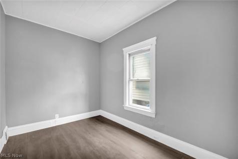 3438 W 98th Street Cleveland OH 44102