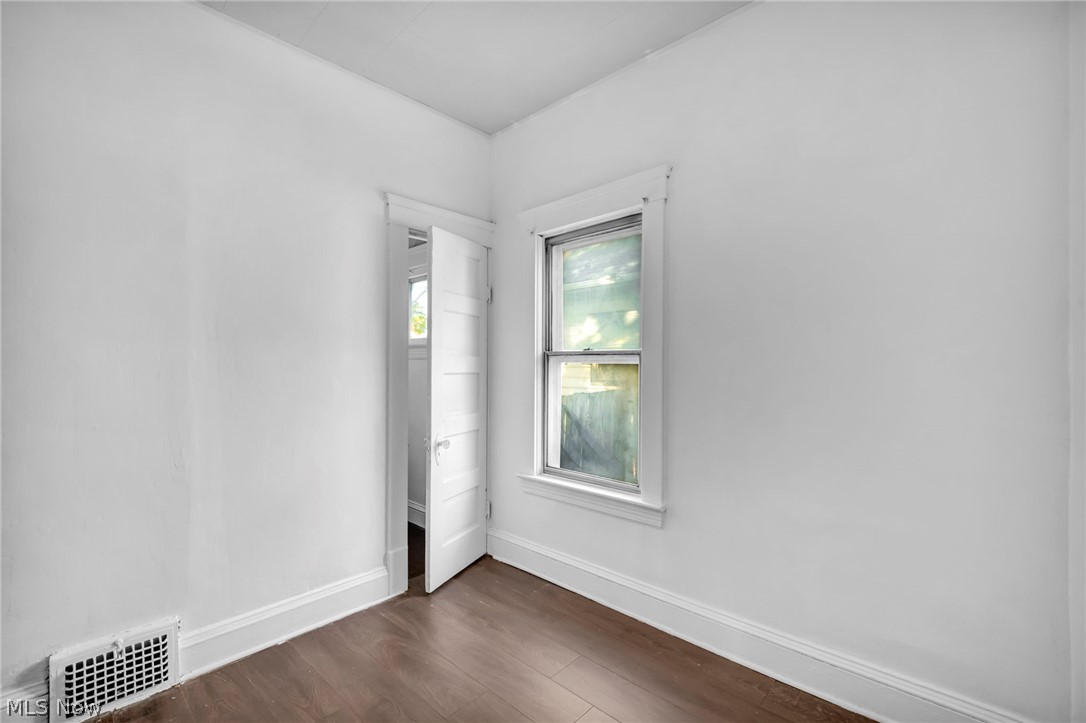 3438 W 98th Street Cleveland OH 44102