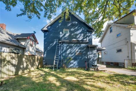 3438 W 98th Street Cleveland OH 44102