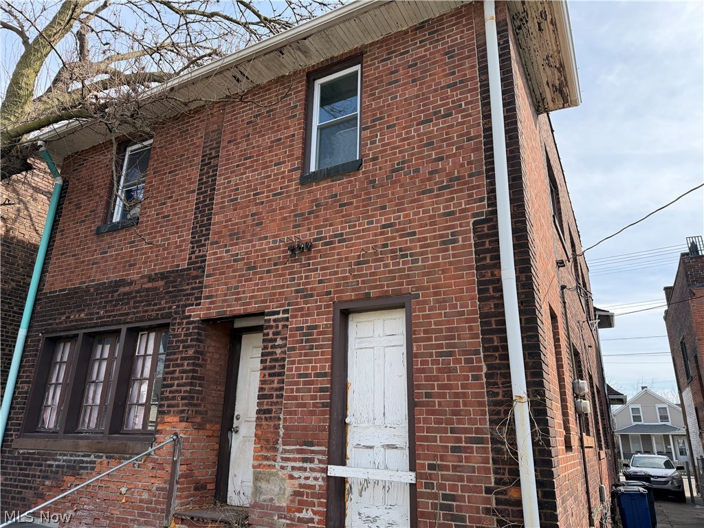 7944 Lorain Avenue Cleveland OH 44102