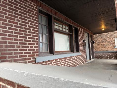 7944 Lorain Avenue Cleveland OH 44102