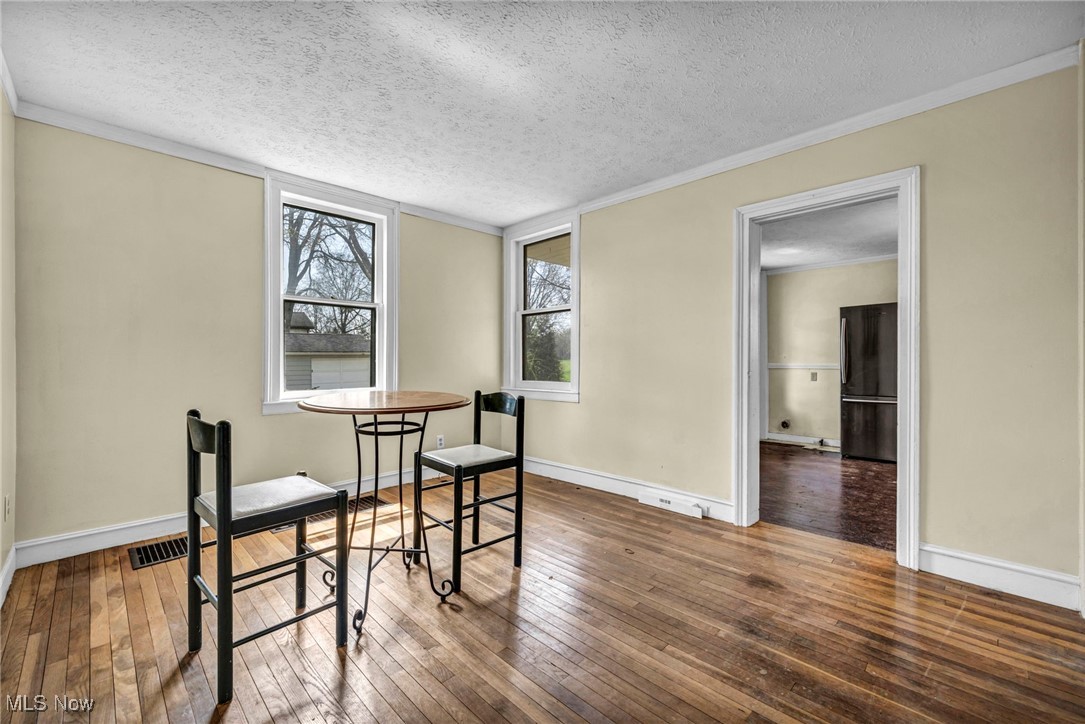 8935-8941 S Main Street Windham OH 44288