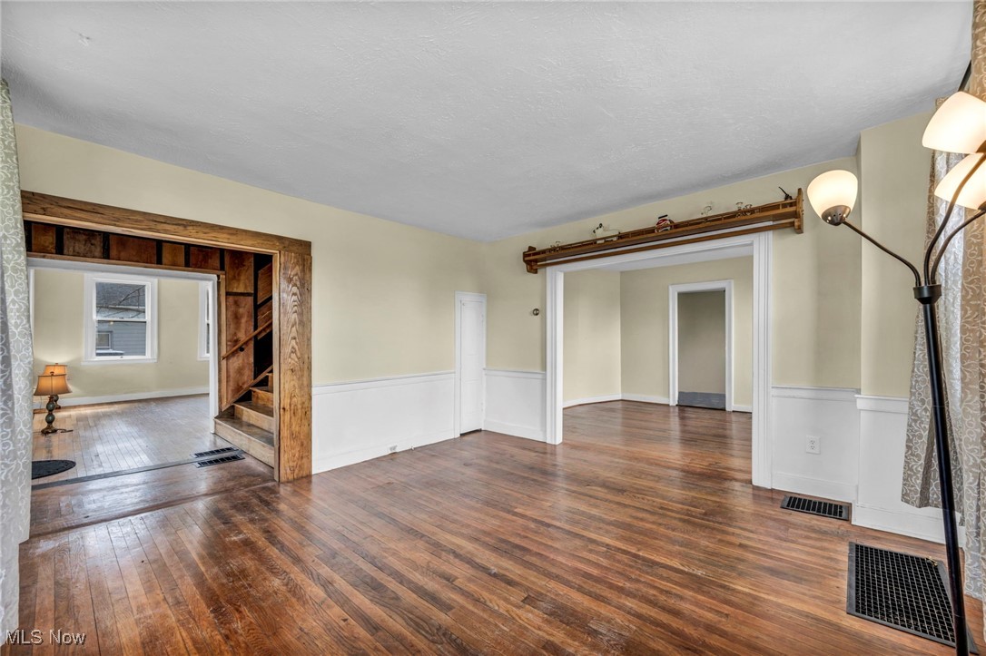 8935-8941 S Main Street Windham OH 44288