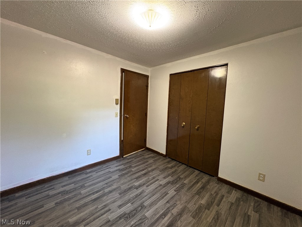 9708 Kennett Square NE Bolivar OH 44612