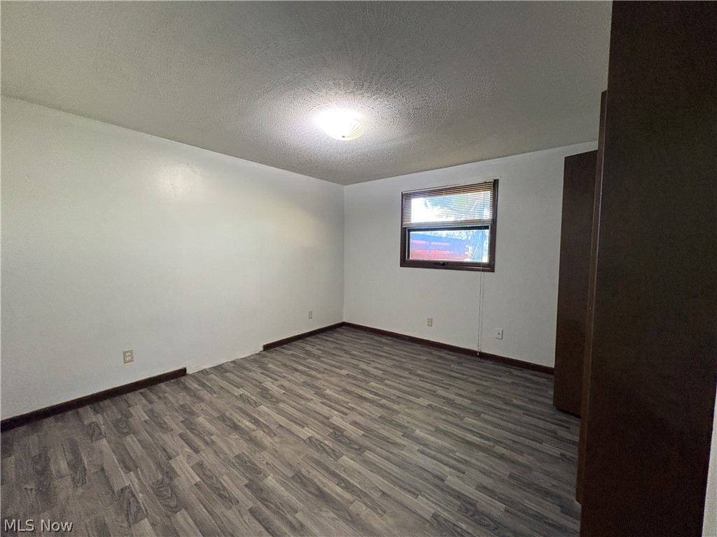 9708 Kennett Square NE Bolivar OH 44612
