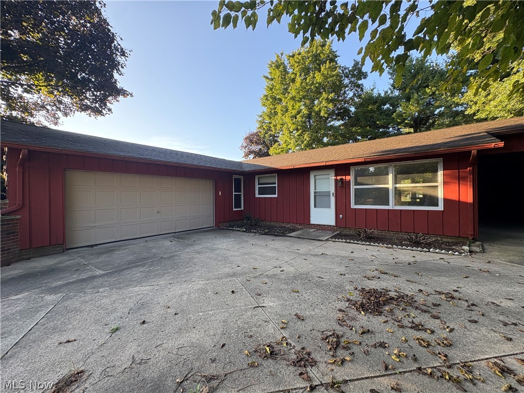 9708 Kennett Square NE Bolivar OH 44612