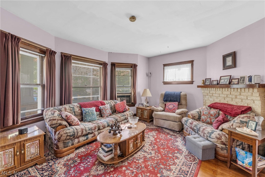 1251 Marlowe Avenue Lakewood OH 44107