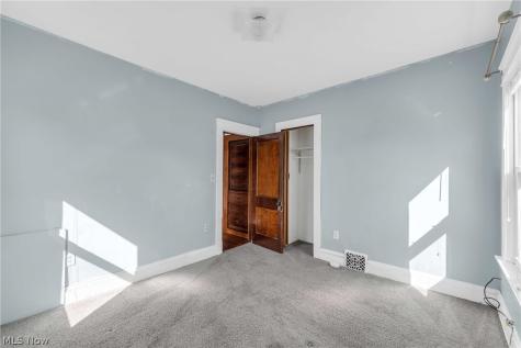 1251 Marlowe Avenue Lakewood OH 44107