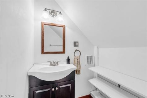 1251 Marlowe Avenue Lakewood OH 44107