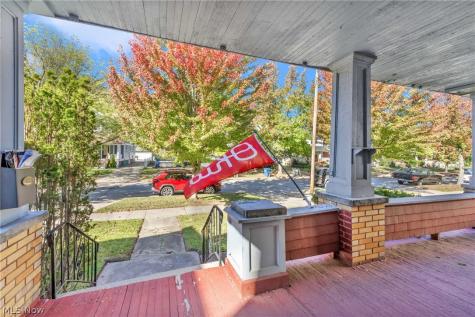 1251 Marlowe Avenue Lakewood OH 44107
