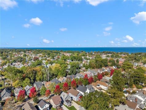 1251 Marlowe Avenue Lakewood OH 44107