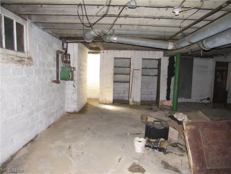 863 Eddy Road Cleveland OH 44108
