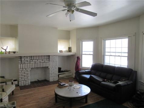 863 Eddy Road Cleveland OH 44108