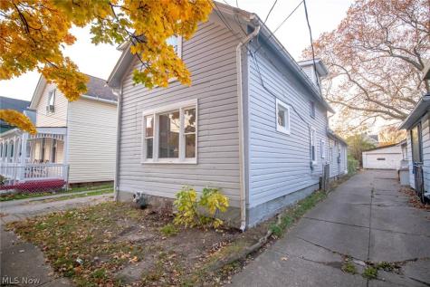 3314 W 32nd Street Cleveland OH 44109