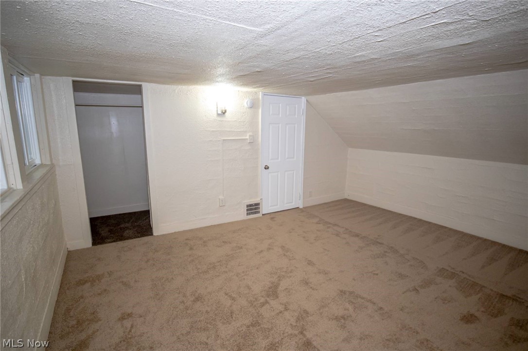 3314 W 32nd Street Cleveland OH 44109