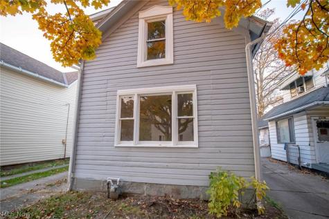 3314 W 32nd Street Cleveland OH 44109