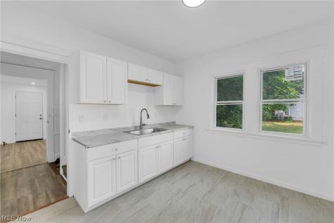 9414 Carton Avenue Cleveland OH 44104