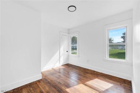9414 Carton Avenue Cleveland OH 44104