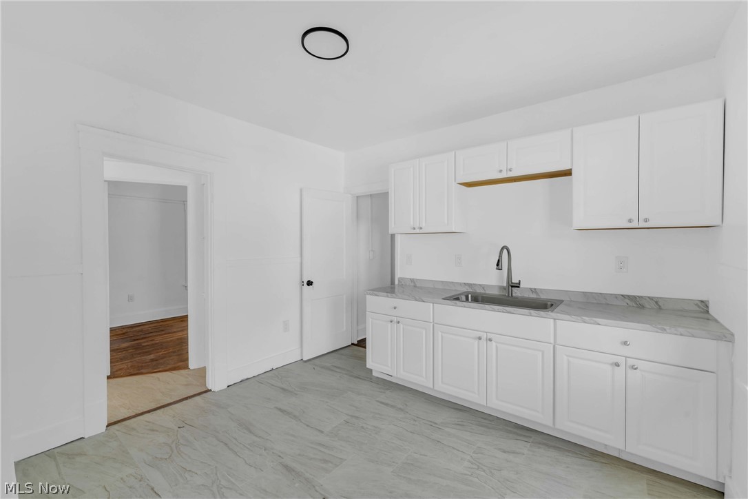 9414 Carton Avenue Cleveland OH 44104